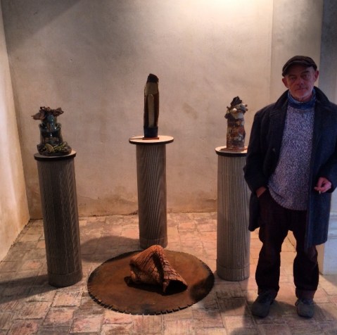 El pintor Miquel Duran, primera incursió al món de la ceràmica